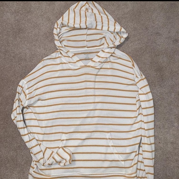 American Eagle Pullover - Picture 1 of 1